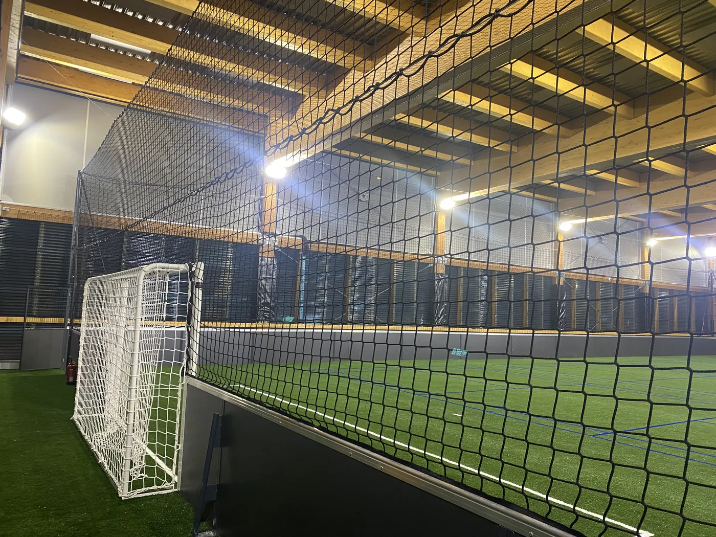 TC Paris — terrain de football indoor
